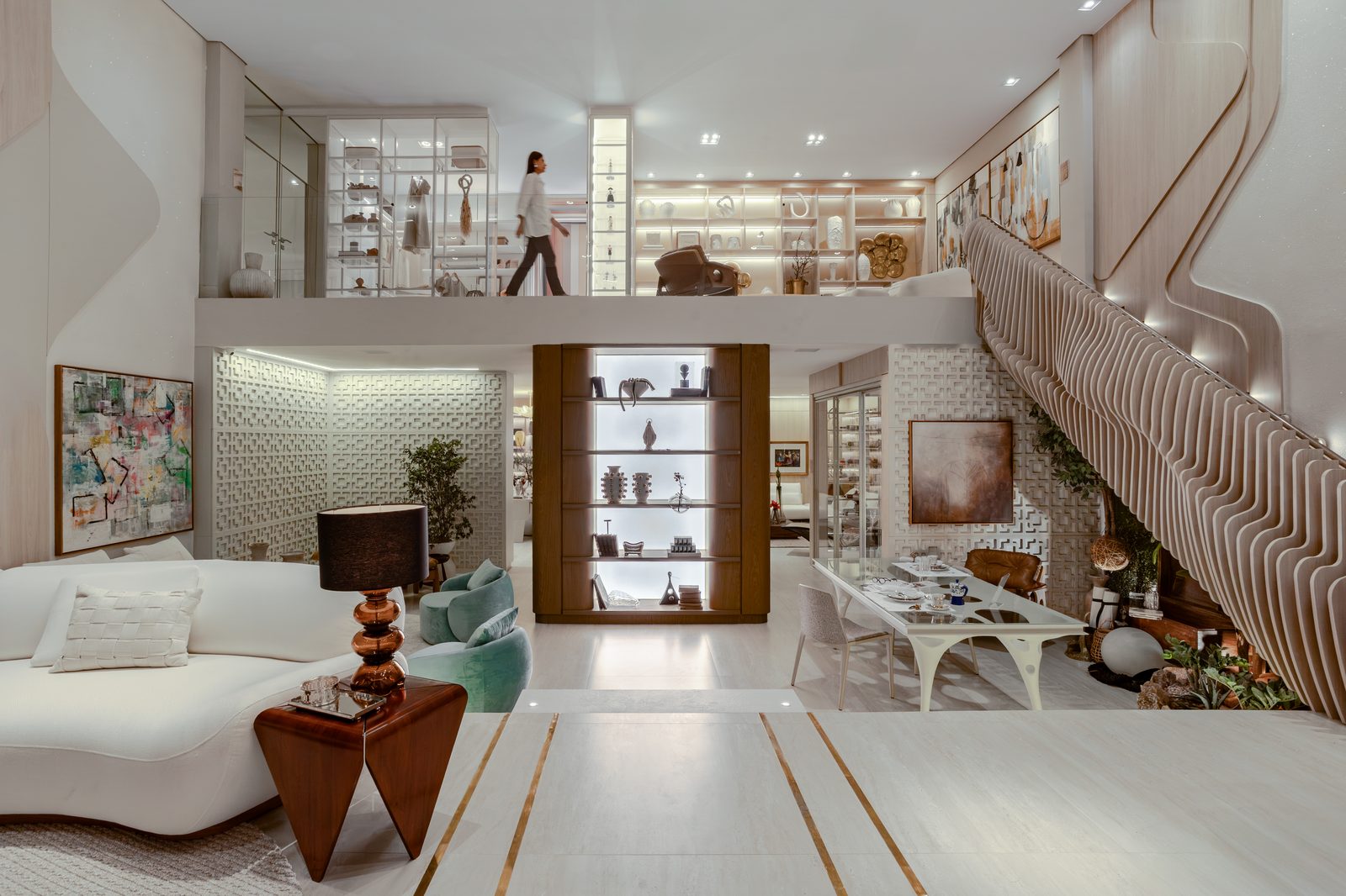 Casa Viva, salão principal